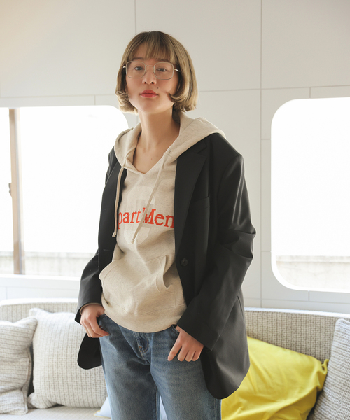 SLOBE citron.(スローブシトロン)の「SLOBE citron. apartment ロゴパーカー(パーカー・レディース・オートミール/ネイビー・FREE)」の4枚目の写真