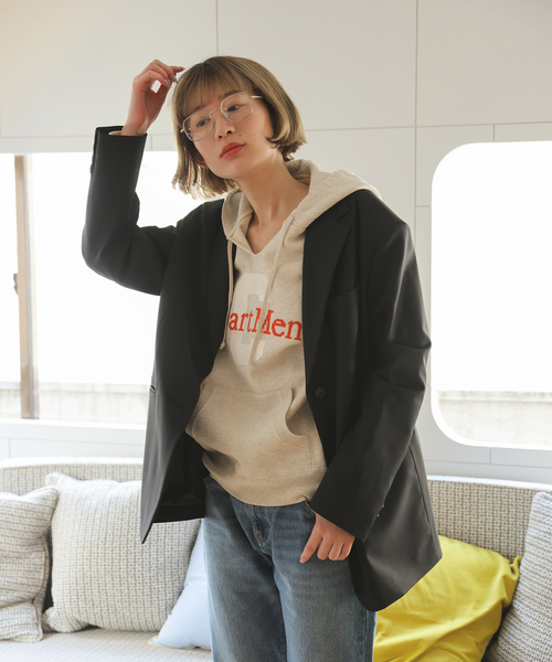 SLOBE citron.(スローブシトロン)の「SLOBE citron. apartment ロゴパーカー(パーカー・レディース・オートミール/ネイビー・FREE)」の5枚目の写真