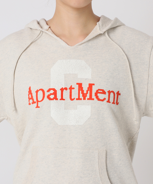 SLOBE citron.(スローブシトロン)の「SLOBE citron. apartment ロゴパーカー(パーカー・レディース・オートミール/ネイビー・FREE)」の21枚目の写真