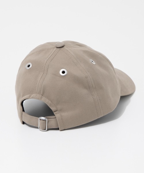 AMI Alexandre Mattiussi（アミアレクサンドルマテュッシ）の「AMI PARIS RED ADC AMI DE COEUR EMBROIDERY CAP アミ パリス  エンブロイダリー キャップ（キャップ・レディース・グレイッシュベージュ/ブルー・FREE）」の10枚目の写真