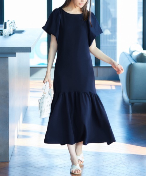 nissen(ニッセン)の「【販売終了】袖切替ティアードワンピース(ワンピース・レディース・ネイビー/ブラック・M/L/LL/S)」の1枚目の写真