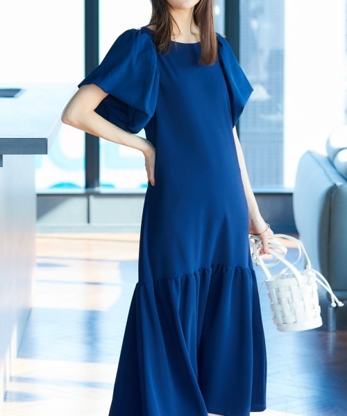 nissen(ニッセン)の「【販売終了】袖切替ティアードワンピース(ワンピース・レディース・ネイビー/ブラック・M/L/LL/S)」の3枚目の写真