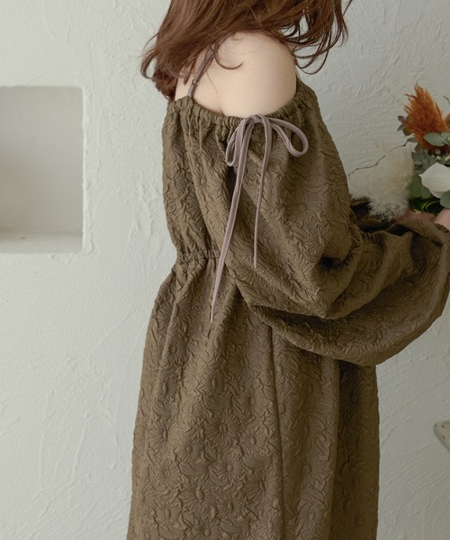 Ambre Neige(アンブルネージュ)の「floating jacquard dress / フクレジャガードワンピース(ワンピース・レディース・アイボリー/ブラック/ダークブラウン・FREE)」の9枚目の写真