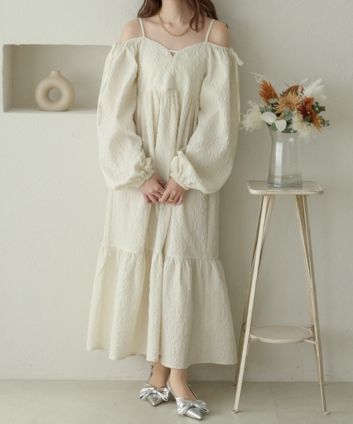 Ambre Neige(アンブルネージュ)の「floating jacquard dress / フクレジャガードワンピース(ワンピース・レディース・アイボリー/ブラック/ダークブラウン・FREE)」の17枚目の写真