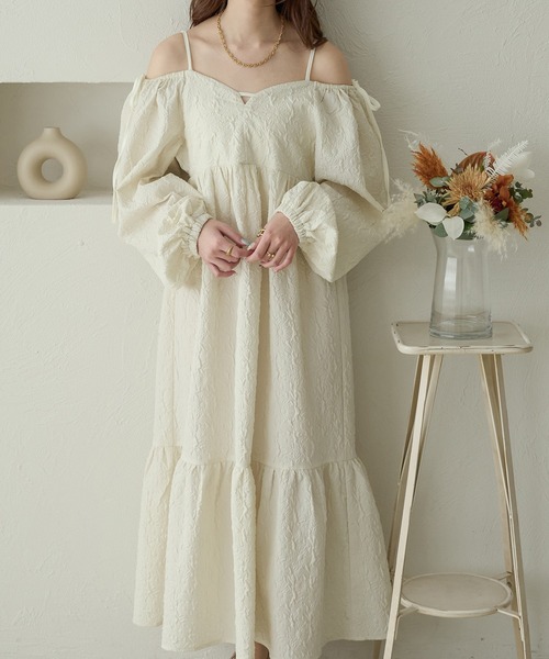 Ambre Neige(アンブルネージュ)の「floating jacquard dress / フクレジャガードワンピース(ワンピース・レディース・アイボリー/ブラック/ダークブラウン・FREE)」の15枚目の写真