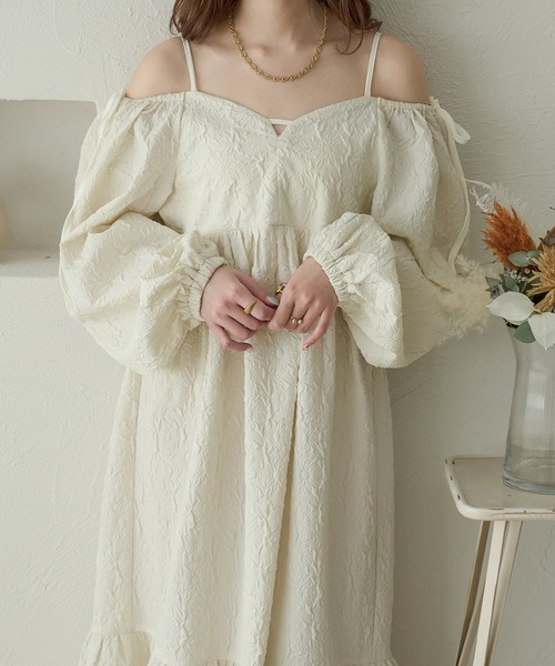 Ambre Neige(アンブルネージュ)の「floating jacquard dress / フクレジャガードワンピース(ワンピース・レディース・アイボリー/ブラック/ダークブラウン・FREE)」の16枚目の写真