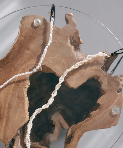 kaene（カエン）の「アシメパール2wayネックレスベルト（ベルト・レディース・オフホワイト・FREE）」の3枚目の写真