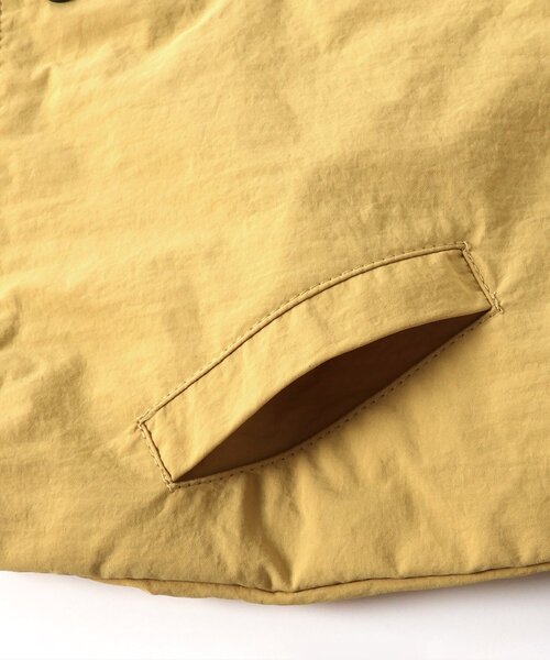 BREEZE（ブリーズ）の「バックロゴコーチジャケット（テーラードジャケット・キッズ・イエロー/ネイビー・120/110/100/90/80/140/130/150）」の3枚目の写真