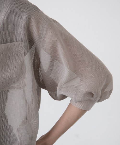 M.deux（エムドゥ）の「〈メッシュジャケットカーデ〉（カーディガン/ボレロ・レディース・グレイッシュベージュ/グリーン・MEDIUM）」の11枚目の写真