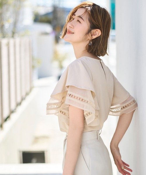 ルイルエブティック RUIRUE BOUTIQUE 【異素材MIX】レイヤードスリーブ・Tシャツ （ベージュ） ルイルエブティック RUIRUE BOUTIQUE 【異素材MIX】レイヤード