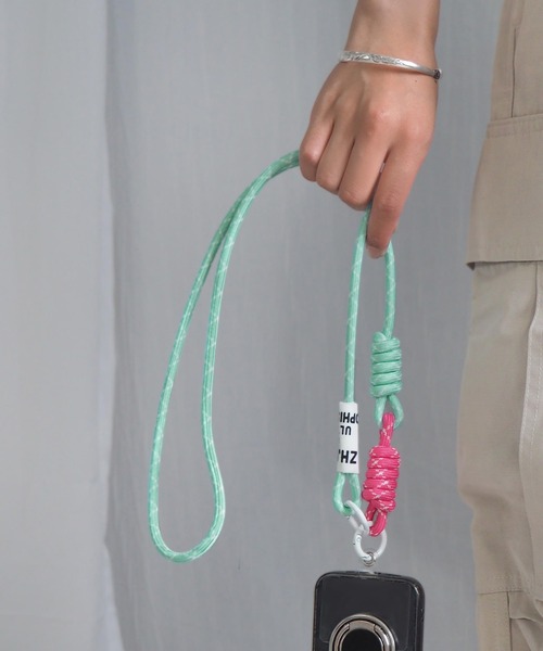 minia（ミニア）の「ロゴパッチのロープネックストラップ（スマホグッズ・レディース・ブラック/スカイブルー/ブルー・FREE）」の3枚目の写真