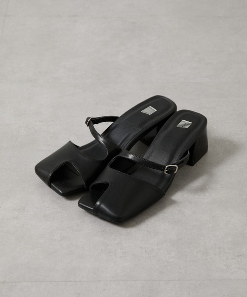 COLONY 2139(コロニートゥーワンスリーナイン)の「サムホールサンダル(サンダル・レディース・ブラック/パープル/ホワイト・MEDIUM/LARGE)」の16枚目の写真