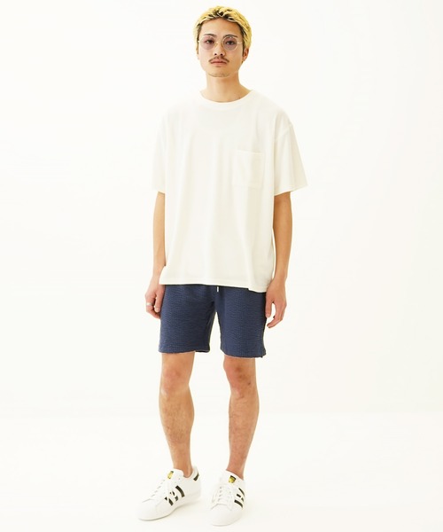 ACQUIESCE(アクイエス)の「スパンシアサッカーショートパンツ(その他パンツ・メンズ・ホワイト×ネイビー/ブラック系その他/ネイビー/ホワイト/ホワイト×グレー/ホワイト×ブルー/ホワイト×ピンク・MEDIUM/X-LARGE/LARGE)」の22枚目の写真