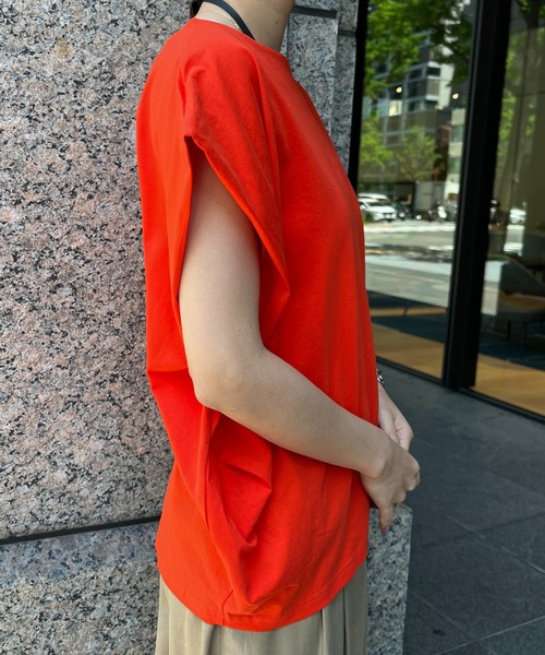DouDou(ドゥドゥ)の「【WEB限定】 タックショルダープルオーバー(Tシャツ/カットソー・レディース・オレンジ/オフホワイト/ブラック・FREE)」の11枚目の写真