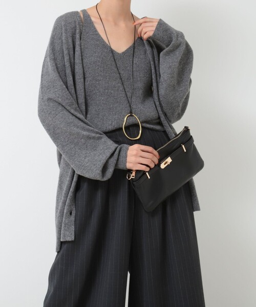 NOLLEY’S（ノーリーズ）の「ヒネリカナグチェーンポシェット（ショルダーバッグ・レディース・ブラック/ゴールド・FREE）」の6枚目の写真