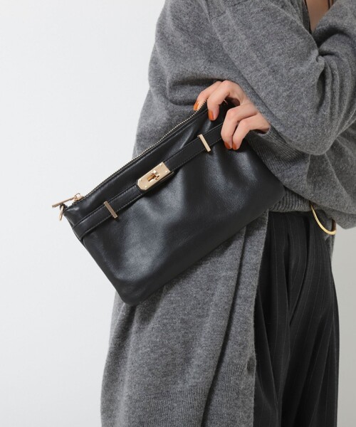 NOLLEY’S（ノーリーズ）の「ヒネリカナグチェーンポシェット（ショルダーバッグ・レディース・ブラック/ゴールド・FREE）」の8枚目の写真