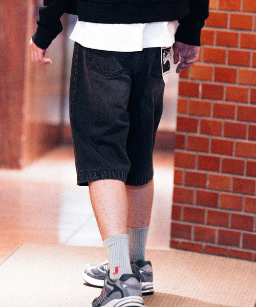 PULP/417EDIFICE(パルプフォーワンセブンエディフィス)の「FADE WIDE DENIM SHORTS(デニムパンツ・メンズ・ベージュ/ブラック・30/32)」の16枚目の写真