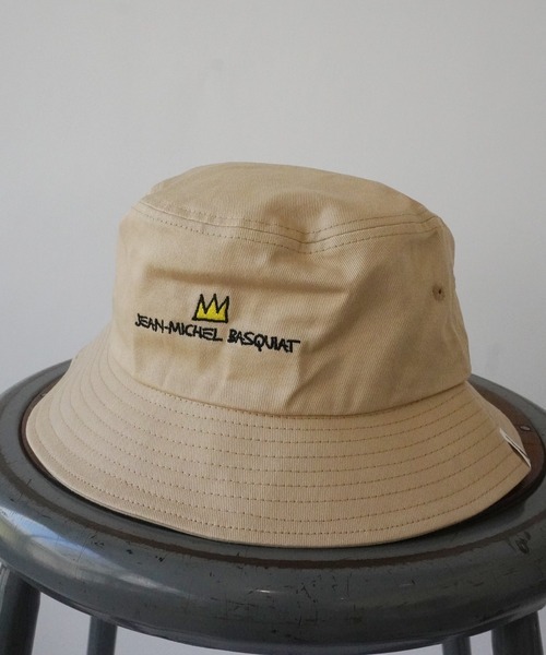 dictionary(ディクショナリー)の「【 JEAN-MICHEL BASQUIAT / ジャン-ミシェル バスキア 】 刺繍 ハット / HAT(ハット・メンズ・ベージュ/アイボリー/ブラック/オリーブ・FREE)」の3枚目の写真