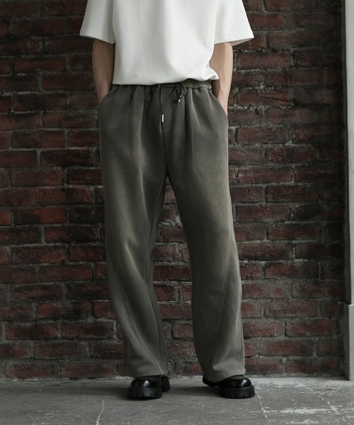 aimoha(アイモハ)の「【aimoha neo】GRADIENT WASHING WIDE SWEAT PANTS(サイズ0.1.2.3)(スウェットパンツ・メンズ・ダークベージュ/ブラック・1/2/0/3)」の2枚目の写真