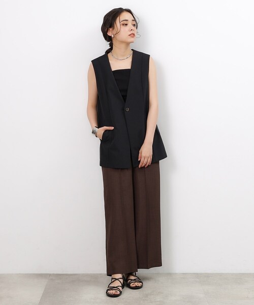 OPAQUE.CLIP（オペークドットクリップ）の「◆ノーカラーVネックジレ【洗濯機洗い可】（ベスト・レディース・ブラック/ライトベージュ・40/38/42）」の17枚目の写真