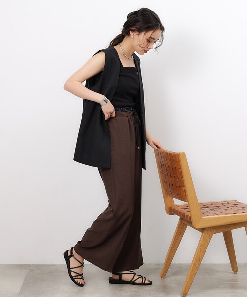 OPAQUE.CLIP（オペークドットクリップ）の「◆ノーカラーVネックジレ【洗濯機洗い可】（ベスト・レディース・ブラック/ライトベージュ・40/38/42）」の18枚目の写真