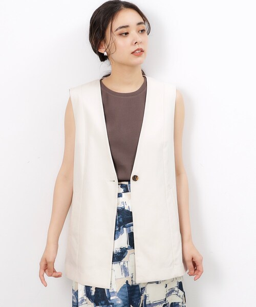 OPAQUE.CLIP（オペークドットクリップ）の「◆ノーカラーVネックジレ【洗濯機洗い可】（ベスト・レディース・ブラック/ライトベージュ・40/38/42）」の20枚目の写真