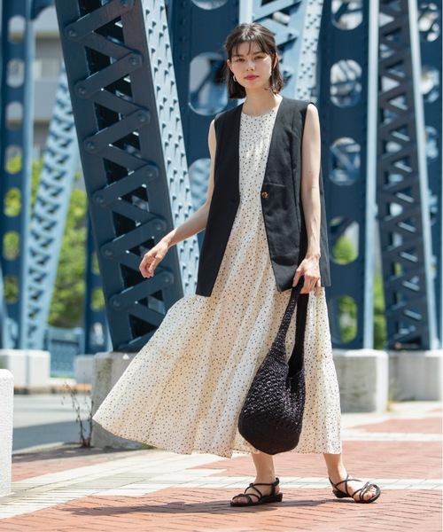 OPAQUE.CLIP（オペークドットクリップ）の「◆ノーカラーVネックジレ【洗濯機洗い可】（ベスト・レディース・ブラック/ライトベージュ・40/38/42）」の14枚目の写真