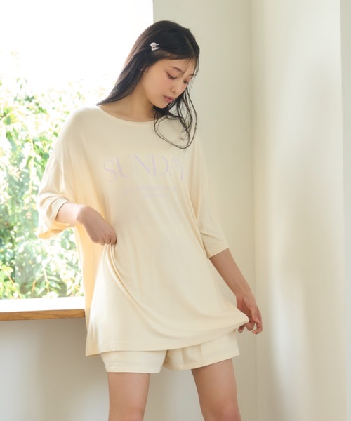 SNIDEL HOME（スナイデルホーム）の「オーバーサイズT&ショートパンツSET（ルームウェア/パジャマ・レディース・ライトピンク/ホワイト/ライトグレー/イエロー・FREE）」の6枚目の写真