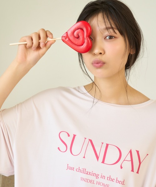 SNIDEL HOME（スナイデルホーム）の「オーバーサイズT&ショートパンツSET（ルームウェア/パジャマ・レディース・ライトピンク/ホワイト/ライトグレー/イエロー・FREE）」の5枚目の写真