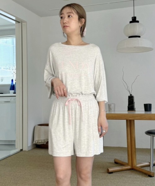 SNIDEL HOME（スナイデルホーム）の「オーバーサイズT&ショートパンツSET（ルームウェア/パジャマ・レディース・ライトピンク/ホワイト/ライトグレー/イエロー・FREE）」の15枚目の写真