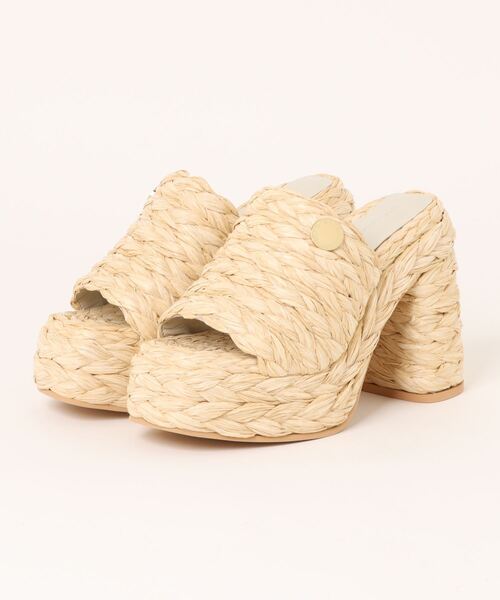 STELLA McCARTNEY(ステラマッカートニー)の「Skyla Raffia Heeled Sandals / スカイラ ラフィアヒールサンダル(サンダル・レディース・ナチュラル/ブラック・36/38/35/37)」の2枚目の写真