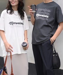 ＆HALF（アンドハーフ）の「MARVELOUSロゴTシャツ (ユニセックス）（Tシャツ/カットソー）」