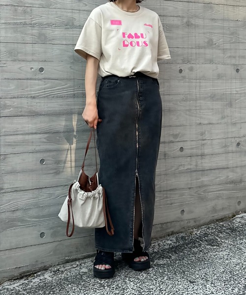 mi via loca(ミヴィアロカ)の「GILDAN FABULOUSハートロゴ半袖Tシャツ 【PT NO. MVL046 ※2A】(Tシャツ/カットソー・レディース・オフホワイト/ピンク/ベージュ/ナチュラル・MEDIUM/LARGE)」の11枚目の写真