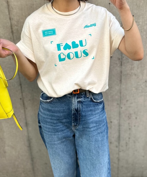 mi via loca(ミヴィアロカ)の「GILDAN FABULOUSハートロゴ半袖Tシャツ 【PT NO. MVL046 ※2A】(Tシャツ/カットソー・レディース・オフホワイト/ピンク/ベージュ/ナチュラル・MEDIUM/LARGE)」の20枚目の写真