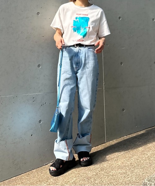 mi via loca（ミヴィアロカ）の「グランジ箔ロゴプリントTシャツ（Tシャツ/カットソー・レディース・ホワイト系その他/スミクロ/オフホワイト・FREE）」の19枚目の写真