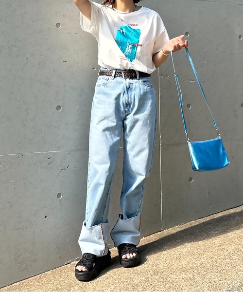 mi via loca（ミヴィアロカ）の「グランジ箔ロゴプリントTシャツ（Tシャツ/カットソー・レディース・ホワイト系その他/スミクロ/オフホワイト・FREE）」の18枚目の写真