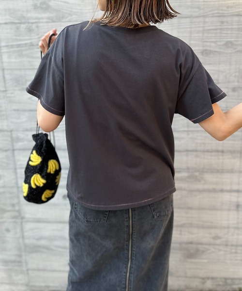 mi via loca（ミヴィアロカ）の「グランジ箔ロゴプリントTシャツ（Tシャツ/カットソー・レディース・ホワイト系その他/スミクロ/オフホワイト・FREE）」の8枚目の写真