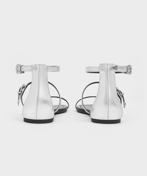 【セール】スクエアトゥ バックルトリプルストラップサンダル（サンダル）｜CHARLES & KEITH（チャールズ & キース）