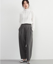 On One's Own（オンワンズオン）の「On One's Own カーブルーズシルエットスラックス（スラックス）」