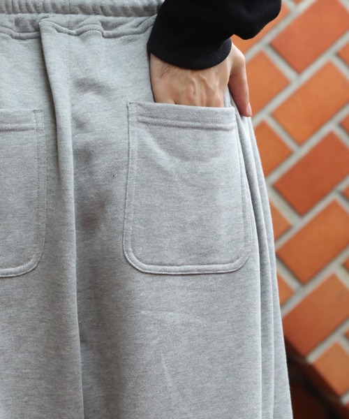 8(eight)(エイト)の「ダブルタック極太スエットパンツ(スウェットパンツ・メンズ・ブラック/杢グレー・MEDIUM/LARGE)」の11枚目の写真