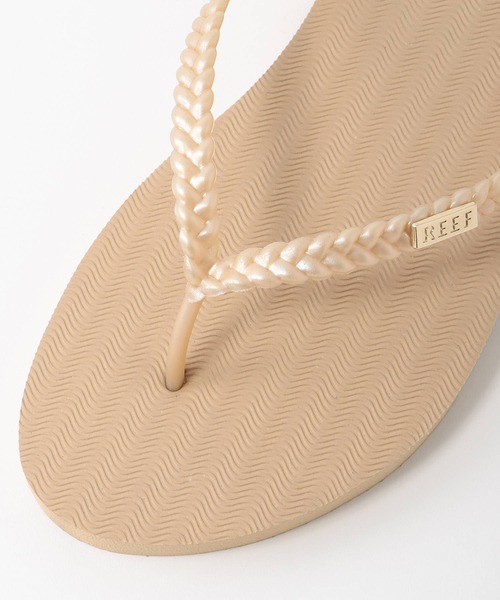 REEF(リーフ)の「SEASIDE TWIST ビーチサンダル【REEF/リーフ】(サンダル・レディース・アイボリー/ピンク・23.0cm/24.0cm/22.0cm)」の4枚目の写真