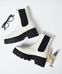 IO（イオ）（イオ）の「EVOL / 2段ソール厚底サイドゴアブーツ / IX5472（ブーツ）」