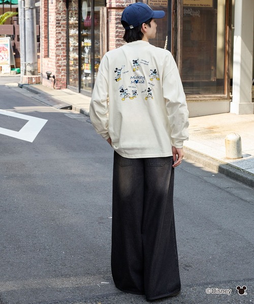 Disney（ディズニー）の「【Disney】別注 / ミッキーマウス / オールドグラフィックプリントTシャツ（Tシャツ/カットソー・レディース・ネイビー/ブラック系/アイボリー系/グリーン/スミクロ/ワイン/ホワイト系1/ネイビー系1/ブラック系1/ワイン系・M/L）」の22枚目の写真