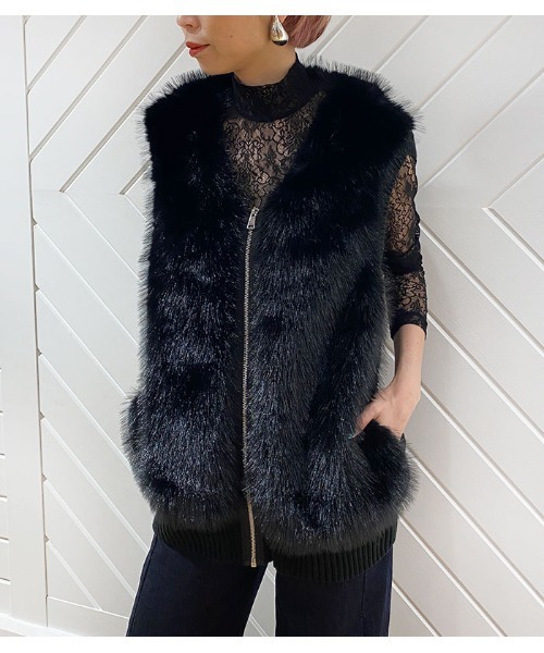 GALENA（ガレナ）の「【GALENA/ガレナ】ニットコンビフェイクファーベスト（ベスト・レディース・ベージュ/ホワイト/ブラック・FREE）」の2枚目の写真