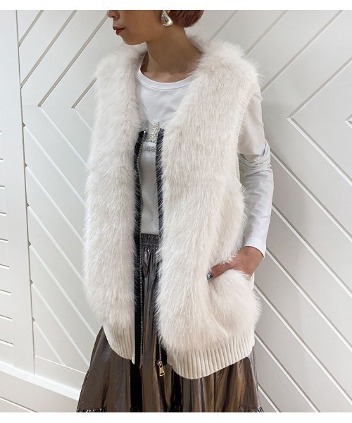 GALENA（ガレナ）の「【GALENA/ガレナ】ニットコンビフェイクファーベスト（ベスト・レディース・ベージュ/ホワイト/ブラック・FREE）」の13枚目の写真
