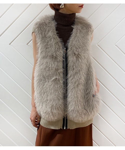 GALENA（ガレナ）の「【GALENA/ガレナ】ニットコンビフェイクファーベスト（ベスト・レディース・ベージュ/ホワイト/ブラック・FREE）」の18枚目の写真