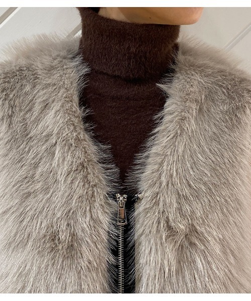 GALENA（ガレナ）の「【GALENA/ガレナ】ニットコンビフェイクファーベスト（ベスト・レディース・ベージュ/ホワイト/ブラック・FREE）」の21枚目の写真