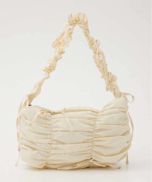 SLY（スライ）の「SHIRRING RIBBON NYLON BAG シャーリング リボン ナイロン バッグ（ショルダーバッグ・レディース・オフホワイト/ブラック/レッド・FREE）」の4枚目の写真