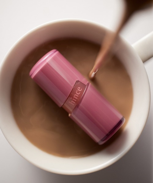 hince(ヒンス)の「ロウグロウジェルティントRaw Crush edition(口紅/リップティント/グロス・レディース・R011 CHAI/R015 BITE/R014 RAW COCO/R013 PINK PEPPER/R012 RAW FIG・FREE)」の10枚目の写真