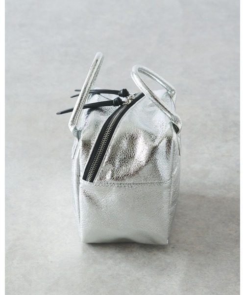 un dix cors(アンディコール)の「キューブボックスメタリック2WAYバッグ(ショルダーバッグ・レディース・ブラック/シルバー・FREE)」の13枚目の写真